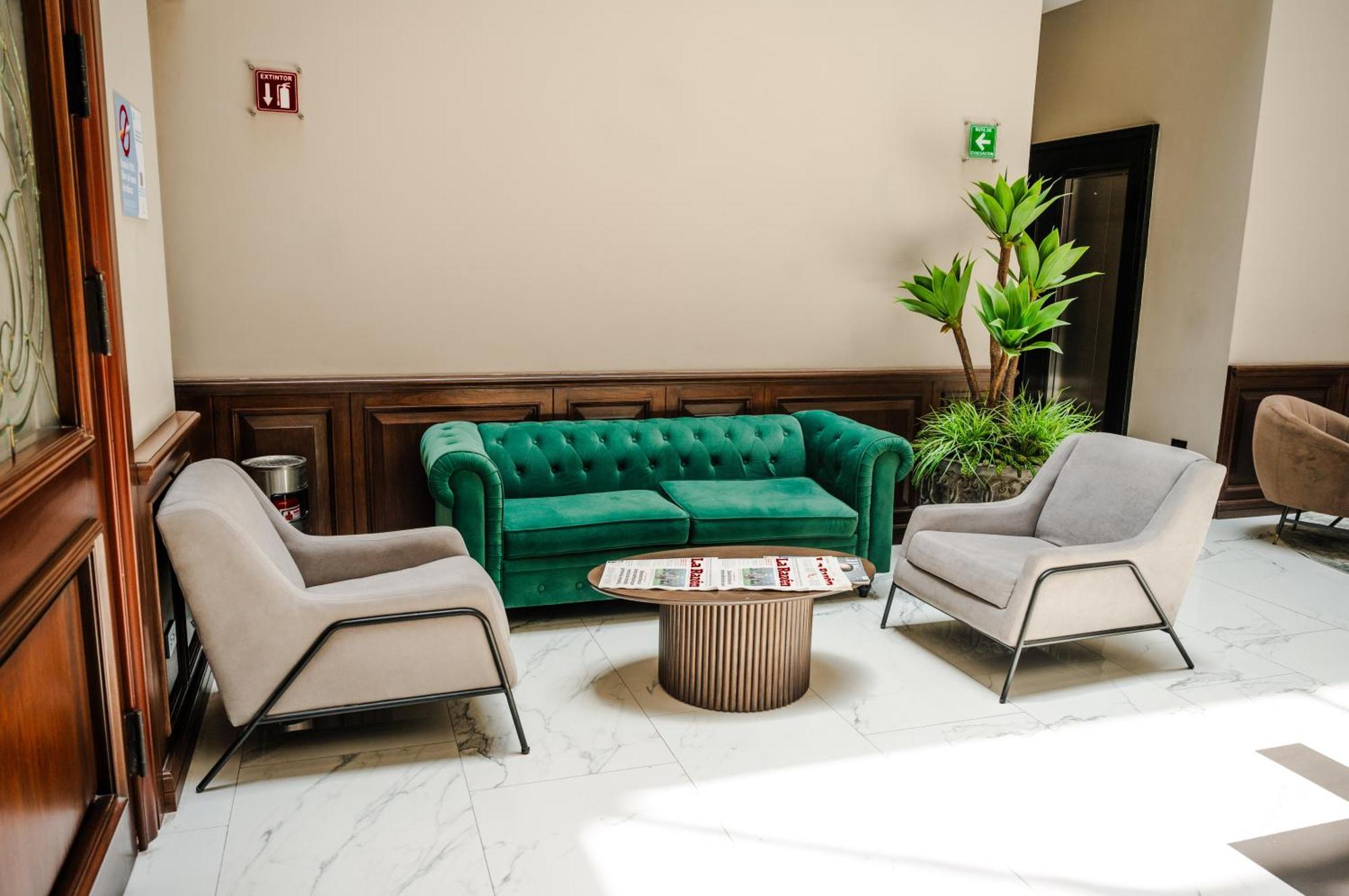 Hotel Centria Монтерей Екстериор снимка
