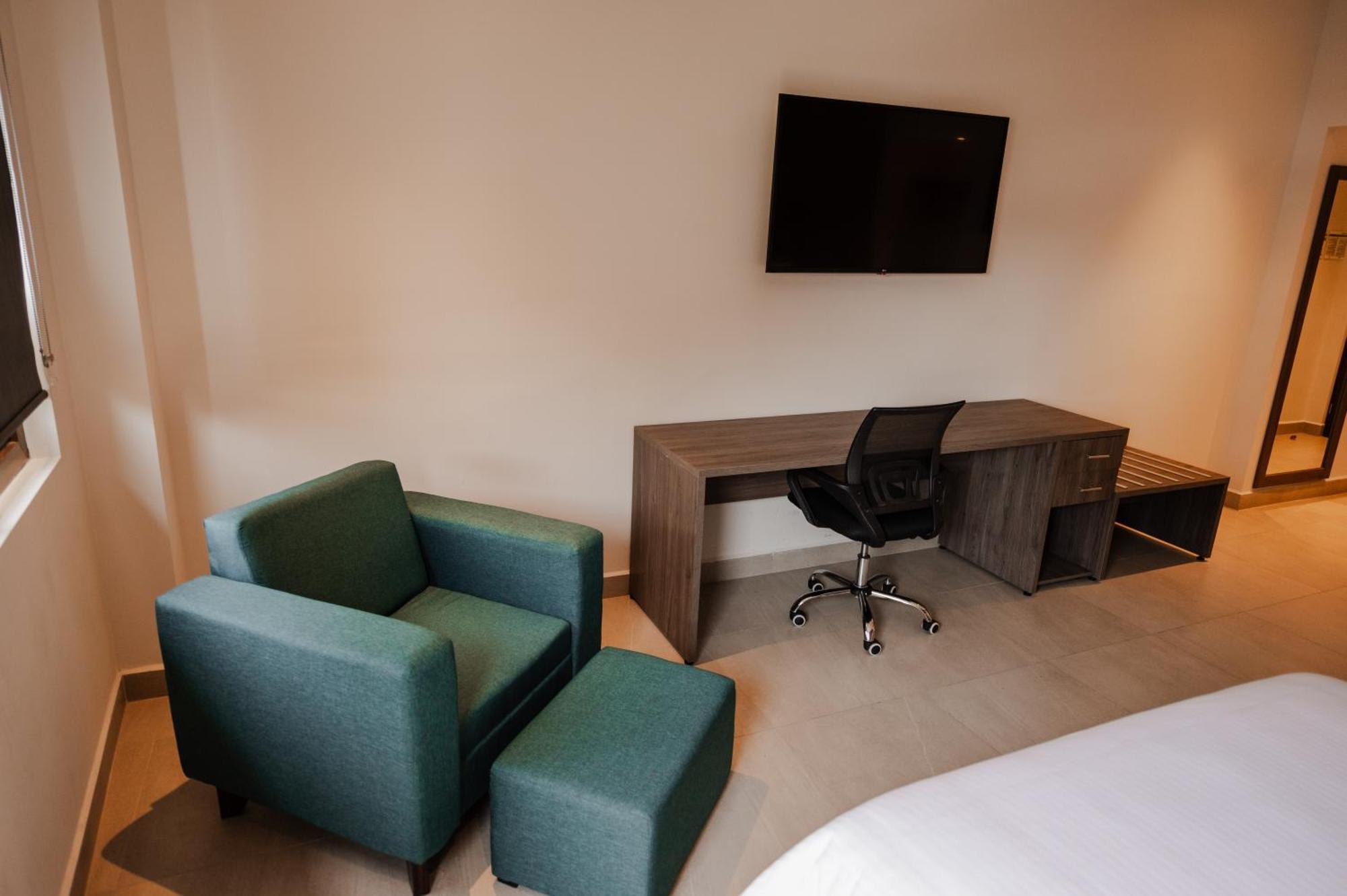 Hotel Centria Монтерей Екстериор снимка