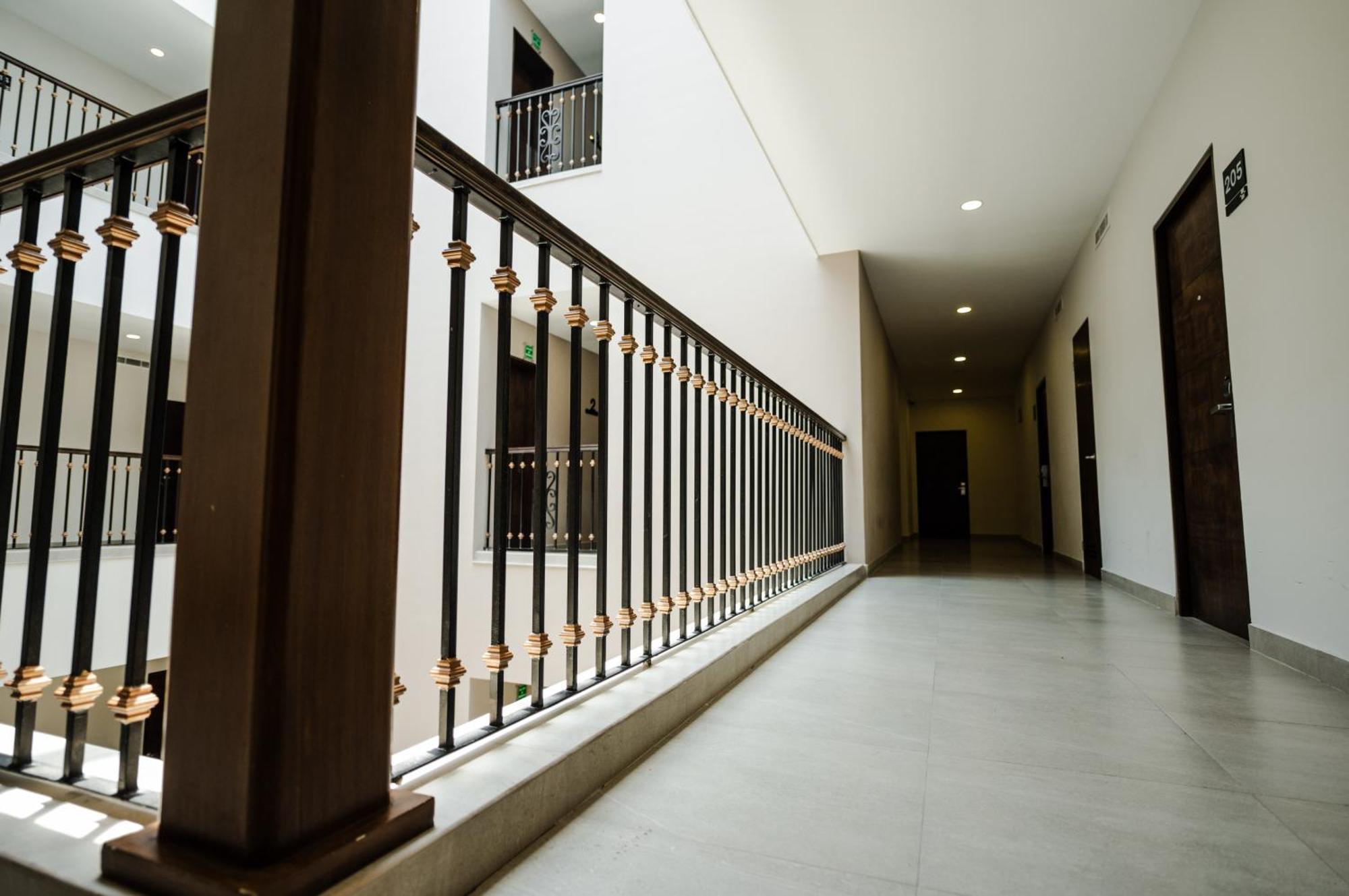 Hotel Centria Монтерей Екстериор снимка